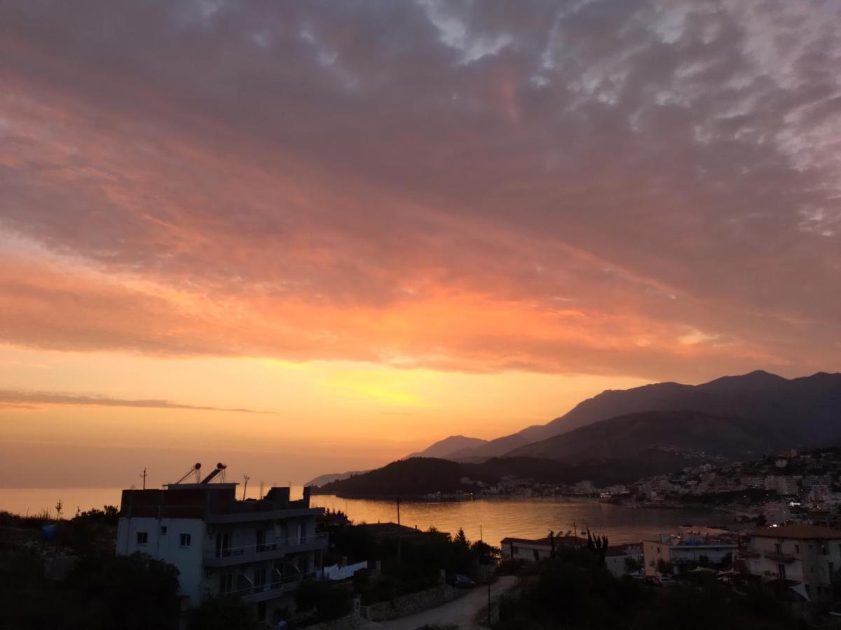 Artur Apartments Himare Exterior foto