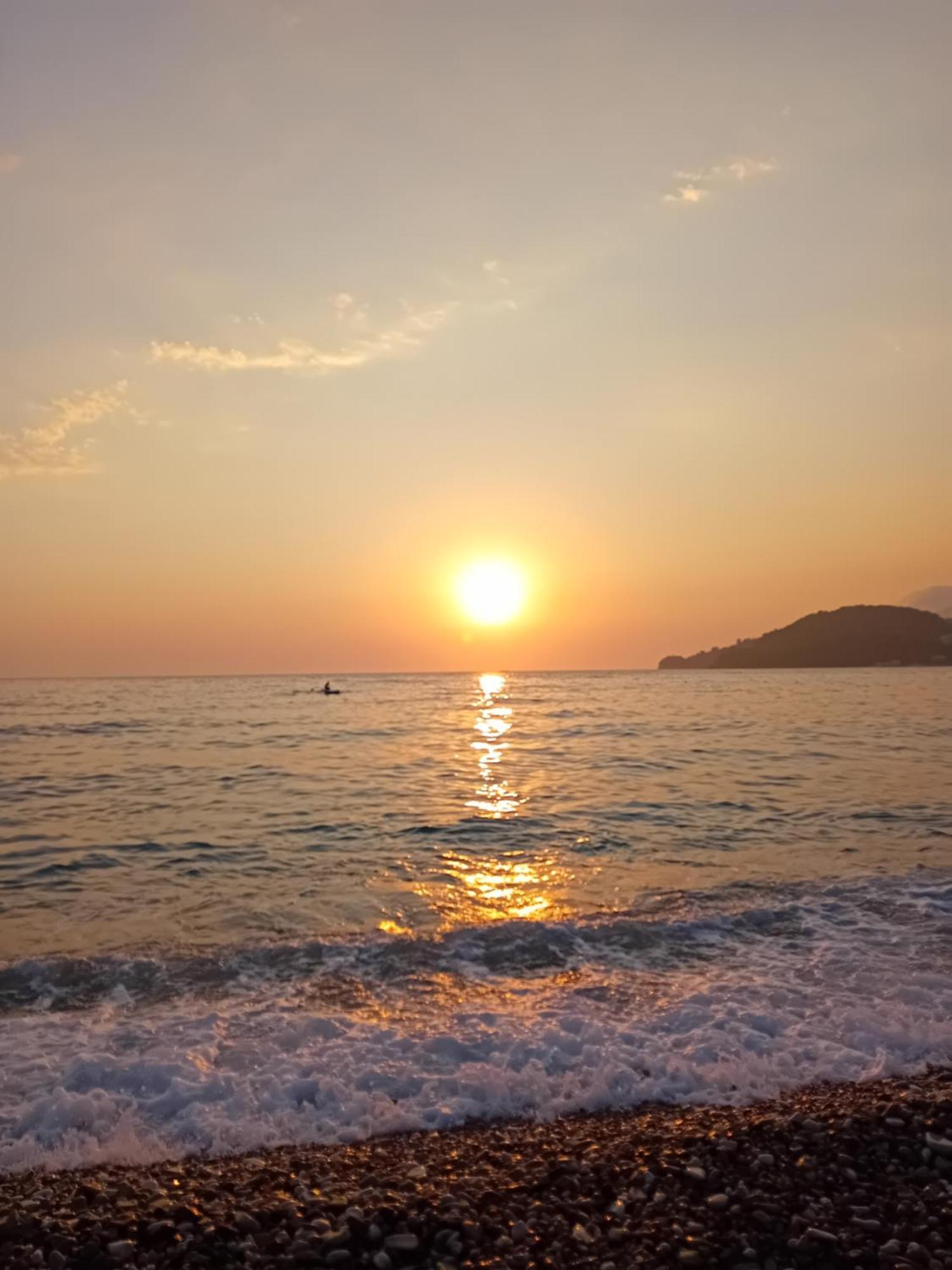 Artur Apartments Himare Exterior foto
