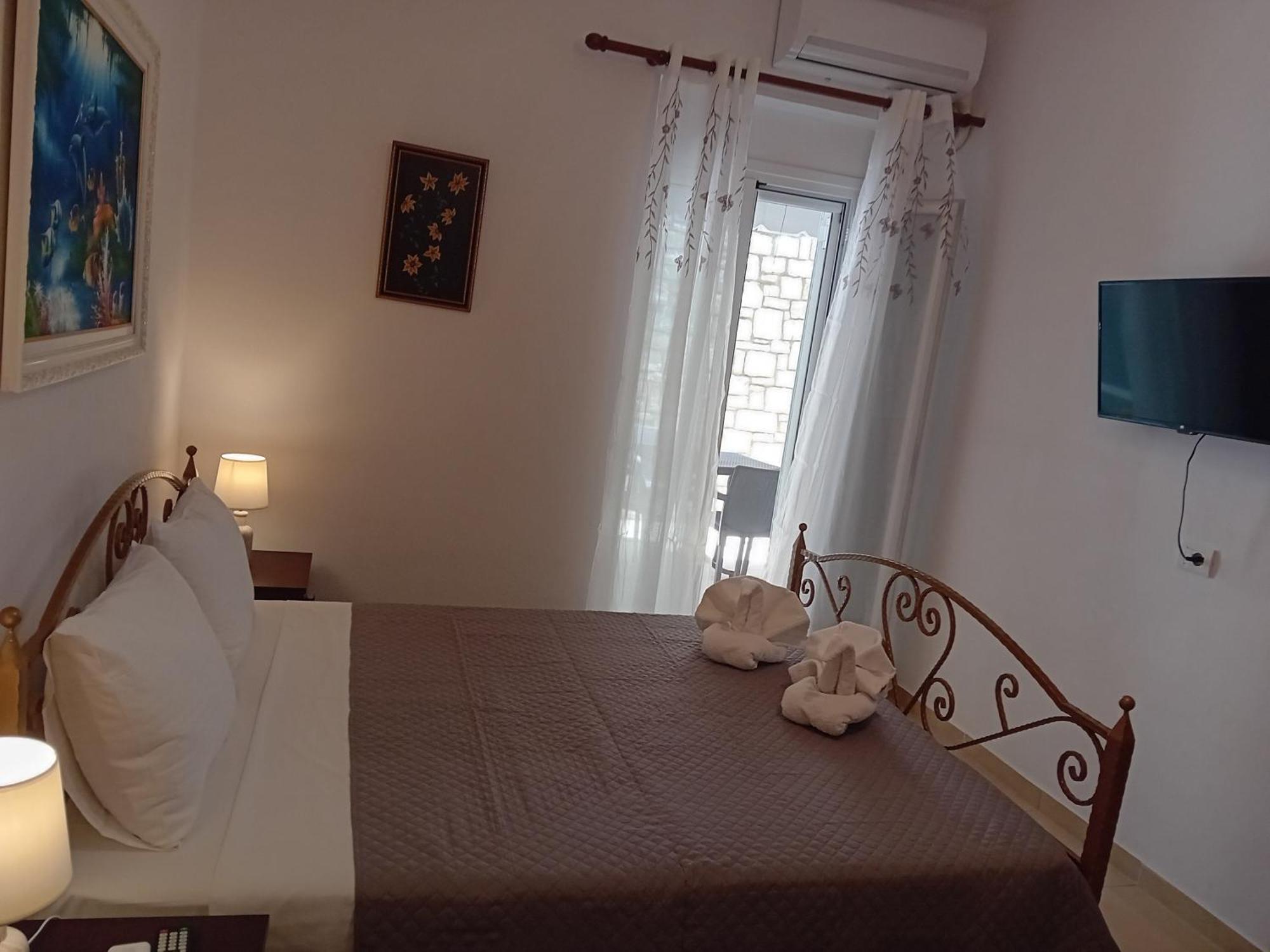 Artur Apartments Himare Quarto foto