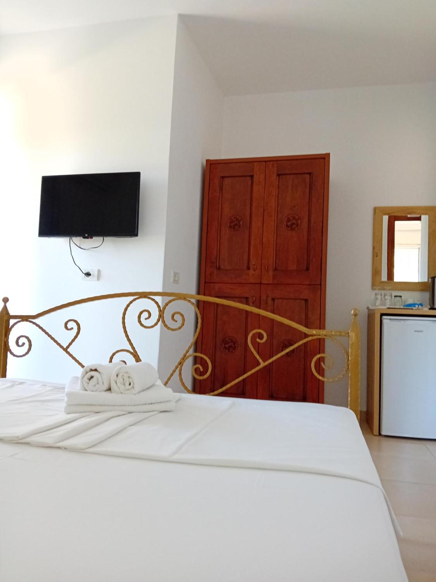 Artur Apartments Himare Quarto foto
