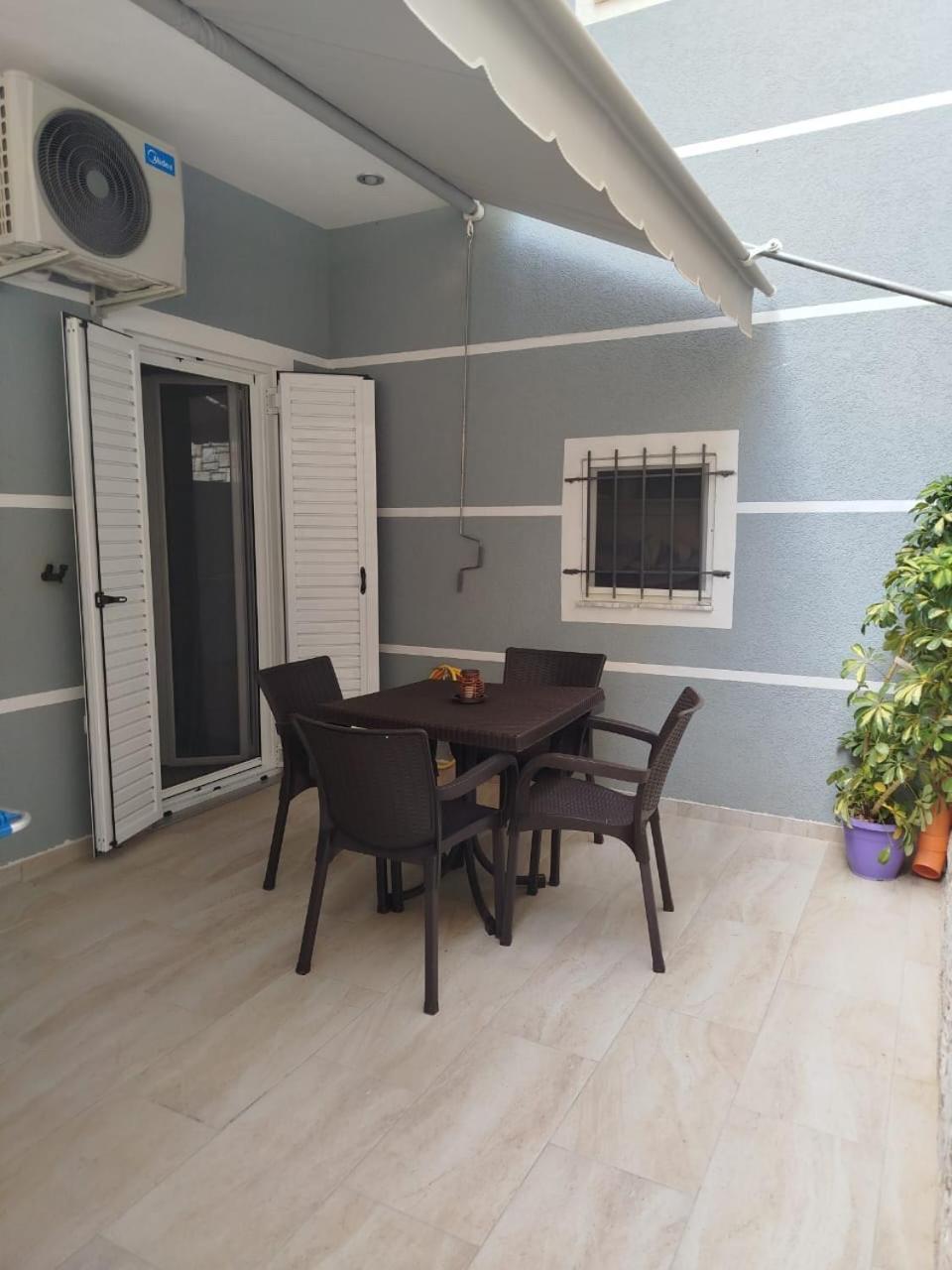 Artur Apartments Himare Exterior foto