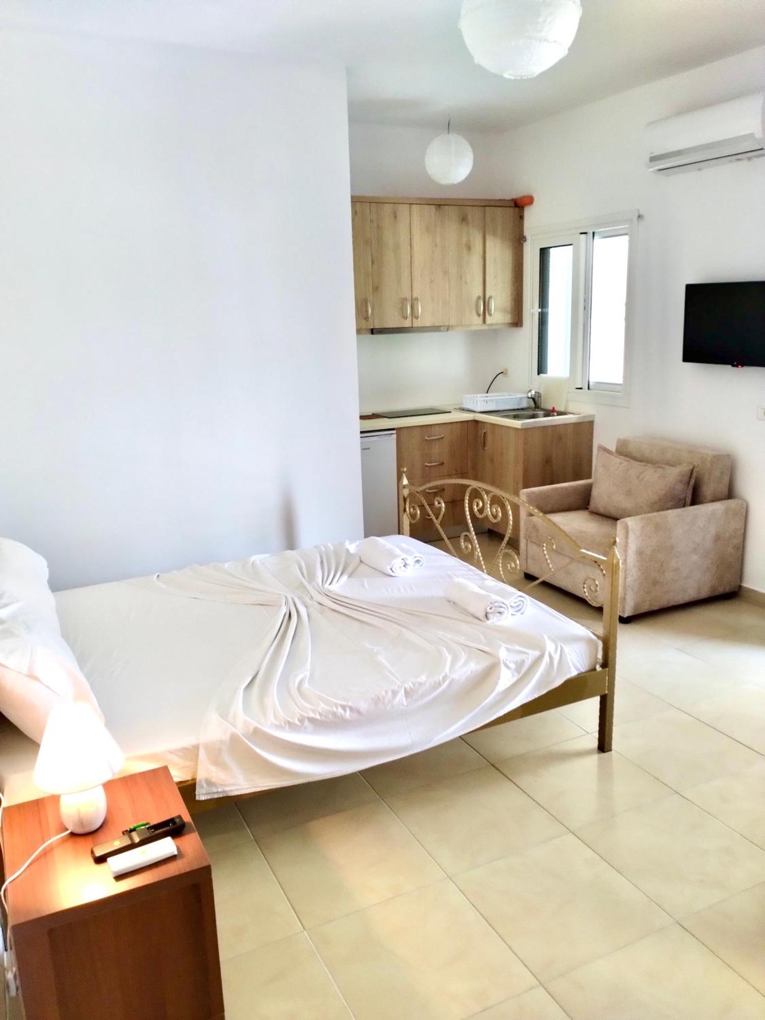 Artur Apartments Himare Exterior foto